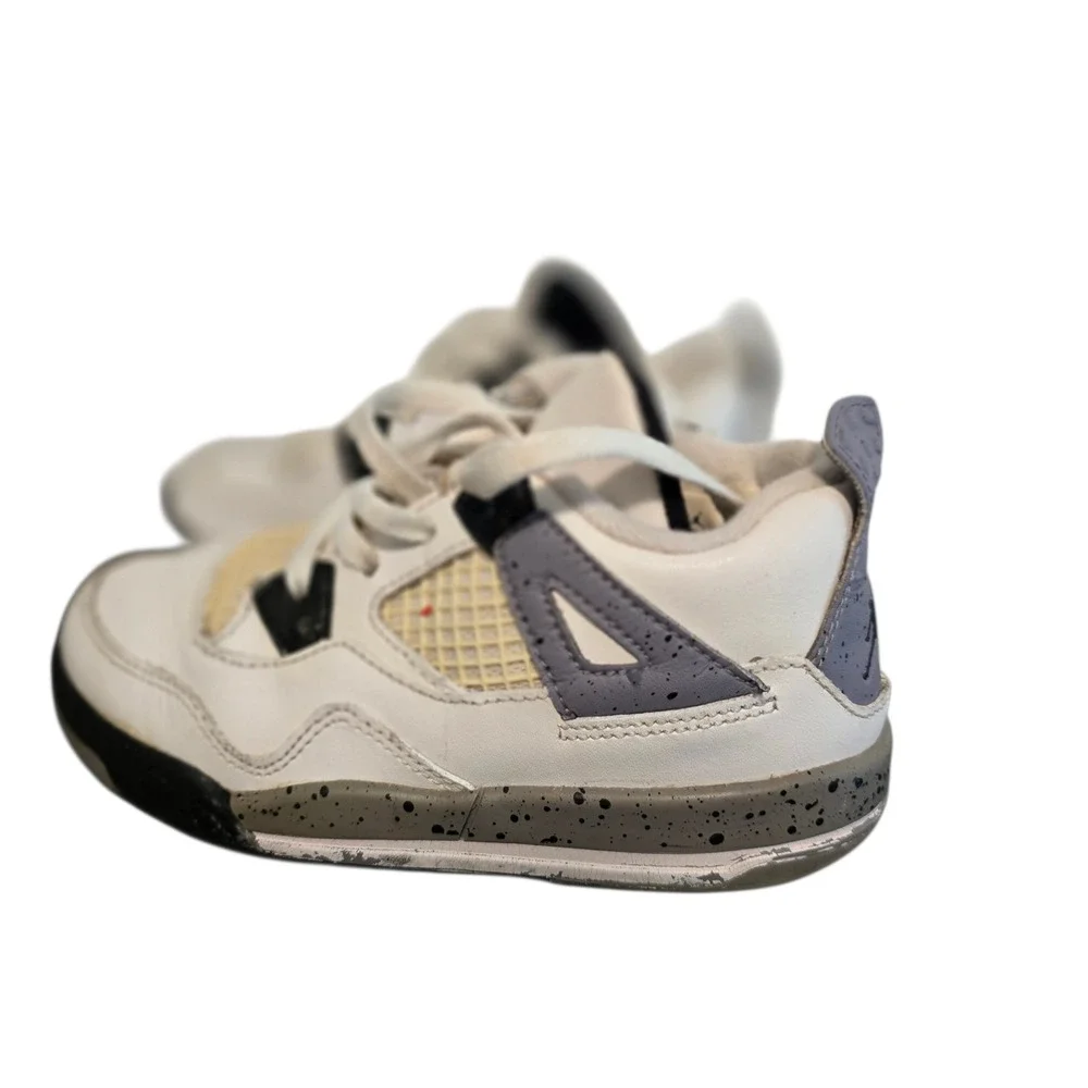 Jordan 4 Retro White Cement Kids Sneakers White Grey Black 308500-103 Size 10C - Picture 2 of 6